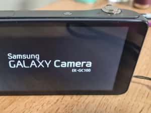 Aparat foto digital Samsung Galaxy Camera EK-GC100 16.3 MP 3G, Wi-Fi Android 4.1, Black — miniatura 4