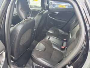 Volvo V40 Diesel 2.0 2015 Manuala - Informatii despre istoricul masinii — miniatura 7