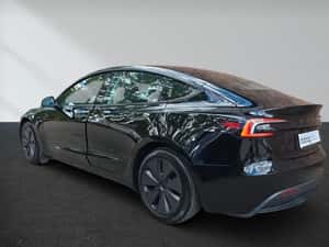 Tesla Model 3 Berlină electrică second-hand — miniatura 4