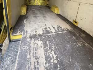 Volkswagen crafter 2.5 tdi — miniatura 8