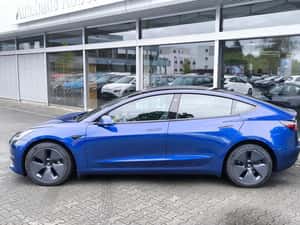 Tesla Model 3 Berlină, Second-hand, 87.313 km, 31.444 EUR — miniatura 4