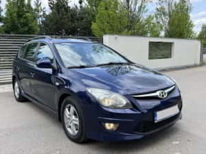 Hyundai i30 CW 1.6 CRDi 2010 face lift — miniatura 2