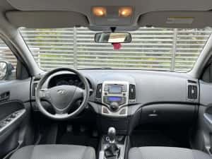 Hyundai i30 CW 1.6 CRDi 2010 face lift — miniatura 5
