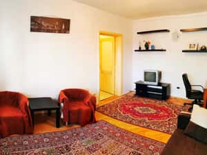 Apartament 2 camere luminos si curat — miniatura 3