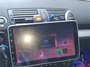 Navigație Android 15 1DIN Universală 10 Inch – CarPlay, 4GB RAM, QLED — miniatura 3