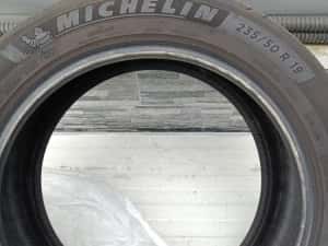 Anvelope Michelin 235/50/R19 — miniatura 5