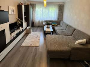 Apartament cu 3 camere decomandate, 64 mp utili, 2 bai, boxa subsol, z — miniatura 4