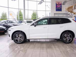Volvo XC40 2019, 190 CP, semi-automată, 161.819 km — miniatura 4