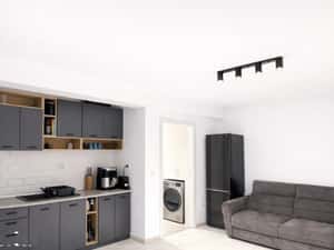 Apartament modern 2 camere, finisaje premium, 8 min metrou + parcare — miniatura 3