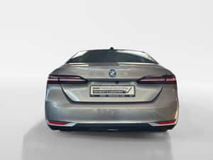 BMW 550 Hibrid Second-hand de vânzare — miniatura 5