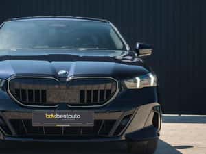 BMW 520d xDrive M-Sport - Modelul nou — miniatura 2