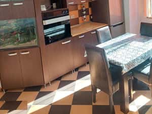 Se ofera spre inchiriere apartament 2 camere zona Tudor — miniatura 3