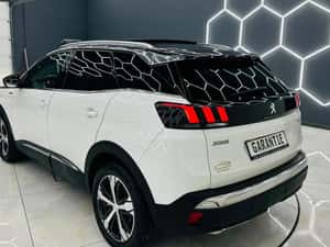 PEUGEOT 3008 GT-LINE — miniatura 3