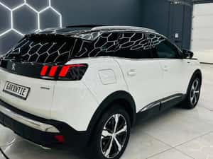 PEUGEOT 3008 GT-LINE — miniatura 4