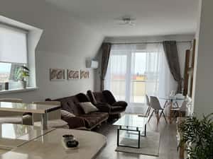 Inchiriez Apartament 2 camere cu terasa si balcon. — miniatura 5