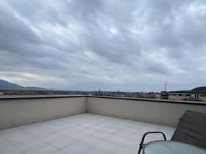 Inchiriez Apartament 2 camere cu terasa si balcon. — miniatura 6