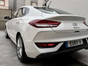 Hyundai I30 fastback  limuzina fab 2018 benzina adus recent din germania — miniatura 3