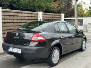 Renault Megane 2 • 1.5dci 6+1Trepte • 105cp• Euro4• Privigele Full•2007•Impecabil•intretinut• Pret discutabil• — miniatura 3