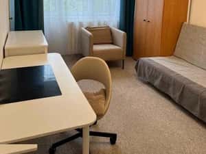 GARSONIERA CRANGASI, BUCATARIE INCHISA, MOBILAT/UTILAT MODERN — miniatura 1