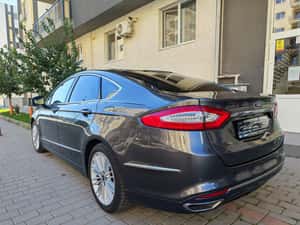 Vând Ford Mondeo MK5, echipare Vignale, an 2018, import Italia