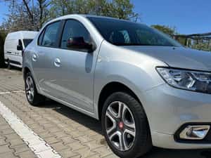 Dacia Logan PRESTIGE Manuală 90 HP Benzină — miniatura 4