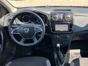 Dacia Logan PRESTIGE Manuală 90 HP Benzină — miniatura 5
