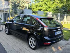 Ford  Focus  ll   Facelift  2009 — miniatura 3