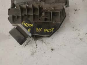 Broasca Usa Dreapta Fata Ford Fiesta Vi [ 2008 - > ] Oem 8A6Aa26412Ae