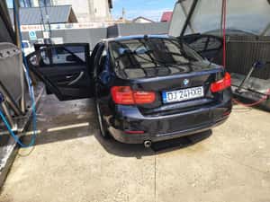 BMW 320 Manuală 135 HP Diesel — miniatura 5