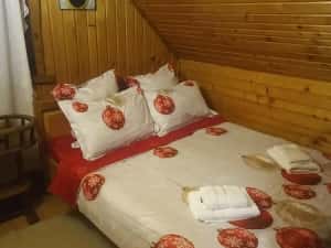 Cabană pe Valea Porumbacului    cu ciubar — miniatura 7