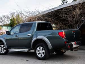 Mitsubisti l200 4x4 — miniatura 4