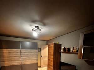Apartament 2 camere semidecomandat, etaj 1 , zona Curtea de Apel — miniatura 4