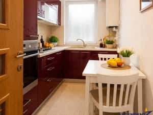 Apartament elegant, loc de parcare inclus, zona Coresi, Brasov — miniatura 3