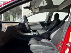 Tesla Model 3 - Second hand - 6000 km — miniatura 7