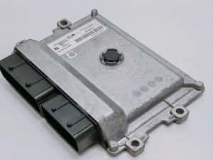 ECU  Calculator Motor 9846386780 Opel Corsa F seria — miniatura 2