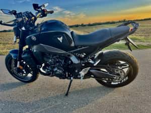 Yamaha Mt-09 2021 — miniatura 9