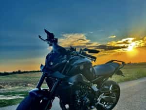 Yamaha Mt-09 2021 — miniatura 10