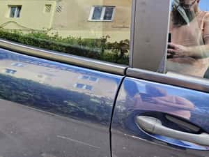 Vând Mercedes Benz A180 CDI , 2006, 109 CP, automata, albastru inchis — miniatura 4