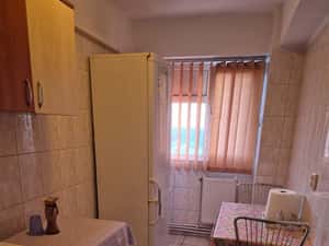 Închiriez apartament 2 camere — miniatura 6