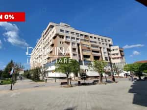 Vânzare apartament cu 3 camere, ULTRACENTRAL, 99 mp, strada Victoriei pietonal