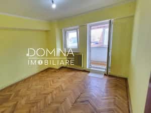 Vânzare apartament cu 3 camere, ULTRACENTRAL, 99 mp, strada Victoriei pietonal — miniatura 3