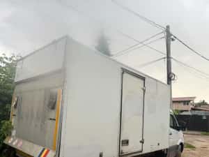 Vând sau Schimb Mercedes Sprinter — miniatura 9