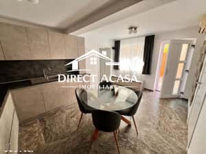 Apartament 2 camere ultracentral - renovat curte-de inchiriat — miniatura 2
