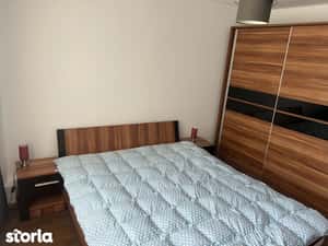 Inchiriez apartament zona centrala — miniatura 4