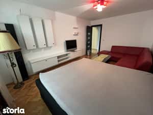 Apartament 2 camere decomandat,renovat, zona Centrala — miniatura 6