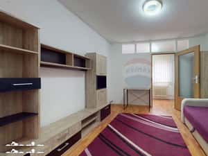 Garsonieră mobilată și utilată - ideală pentru locuit sau investiție — miniatura 1