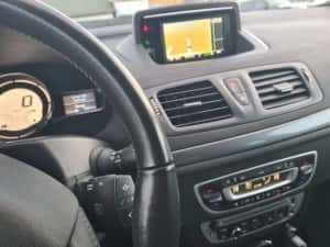 Renault Megane Limited/an 2016-1.5 Dci110-6+1 trepte-euro 6-navigatie-proprietar — miniatura 2