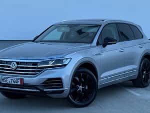 Volkswagen Touareg 3  *CR7* *ACC* *Front Assist* *Lane Assist* *Panoramic* *Memorii* *Camera*  *Scaune Sport* Jante R20* *FULL LED* — miniatura 10