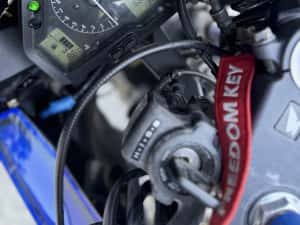 Honda cbr 600 RR — miniatura 7