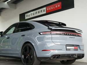 Porsche Cayenne Hibrid 2025 — miniatura 4